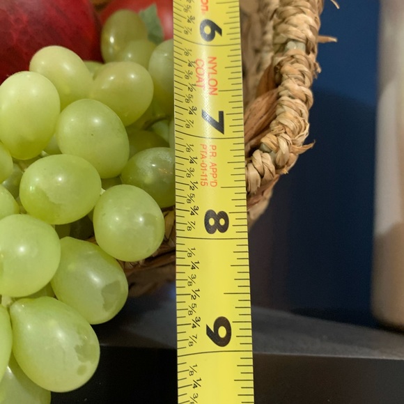 (2) Basket of fruit decor sets - Picture 3 of 3